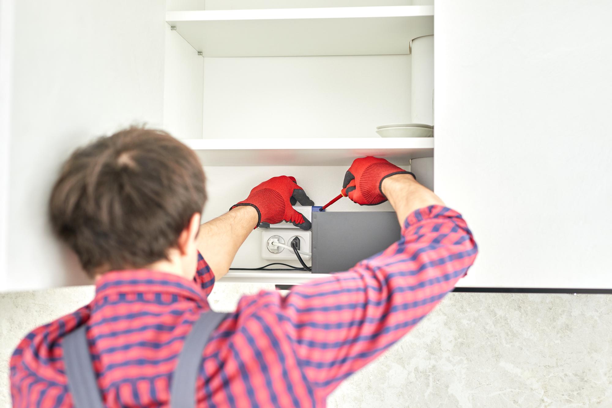 Replace Cabinets and Countertops at the Same Time